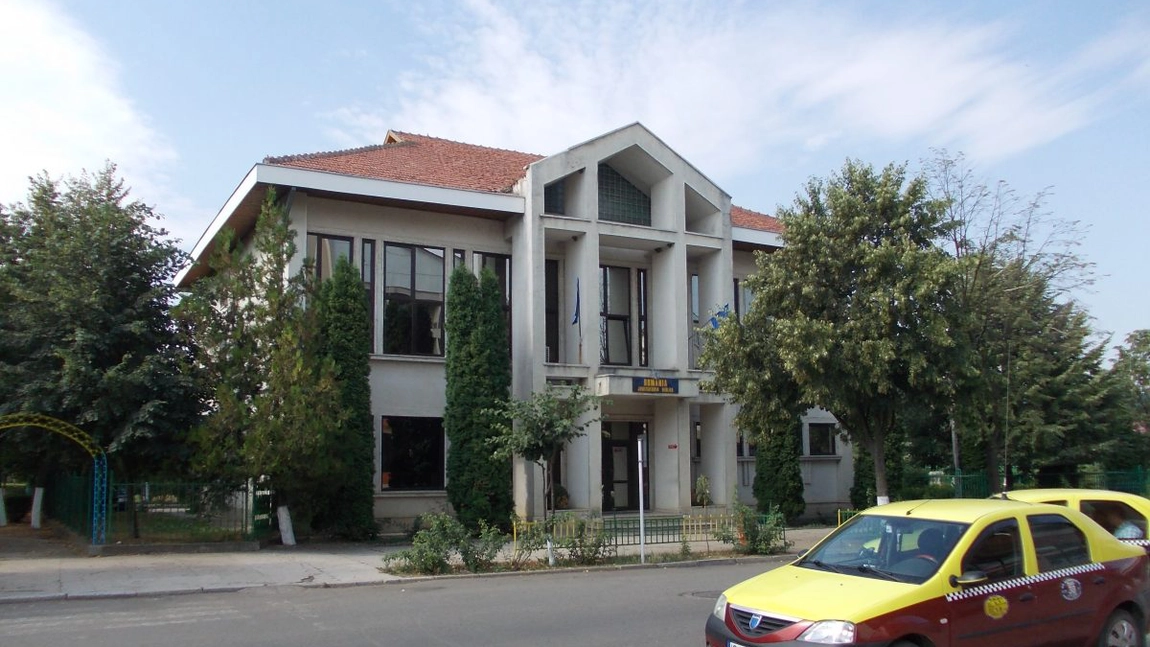 A luat la bătaie alți oameni după ce a ieșit din pușcărie! Un ieșean violent, trimis înapoi la închisoare
