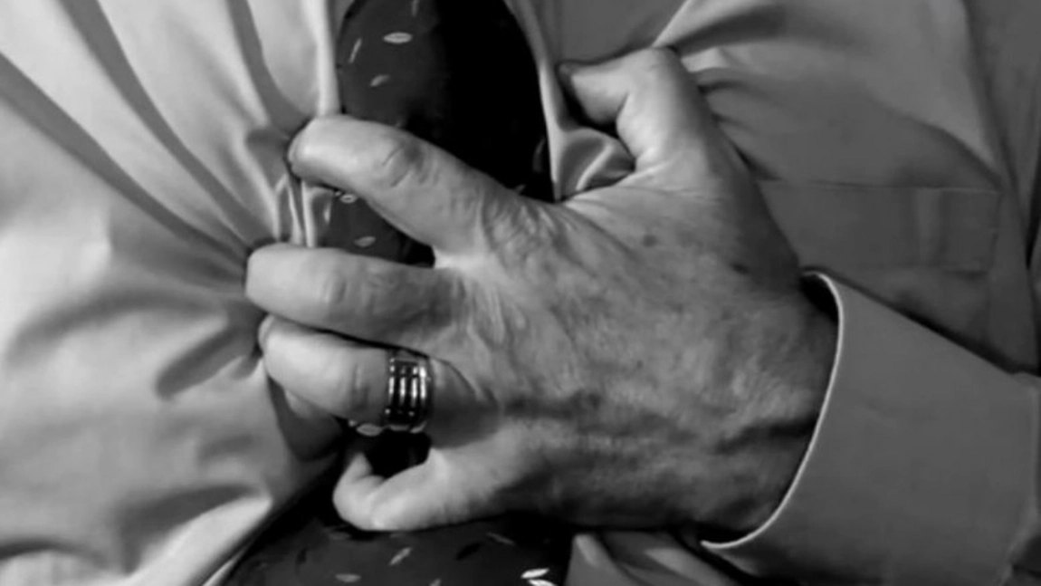 Cât ai tensiunea când faci infarct: Semne pe care nu trebuie să le ignori