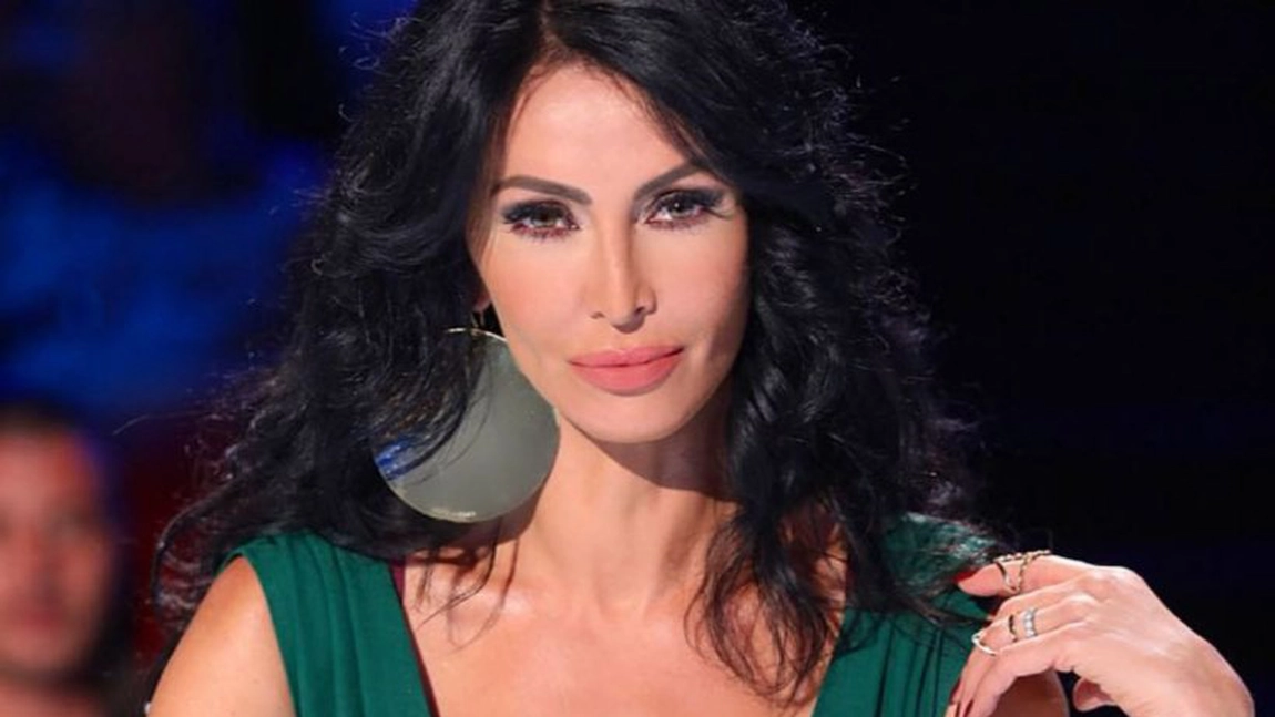 La scurt timp după ce a fost făcută ”bunică” de către soția lui Dani Oțil, Mihaela Rădulescu și-a uimit fanii