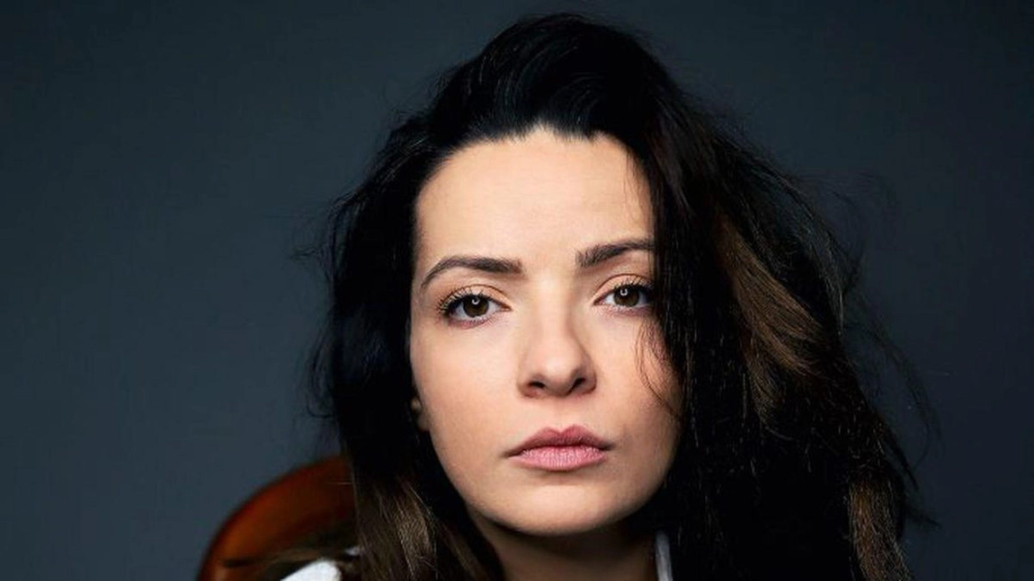 Anca Dinicu, implicată într-un accident rutier. Actrița a intrat cu mașina într-un stâlp