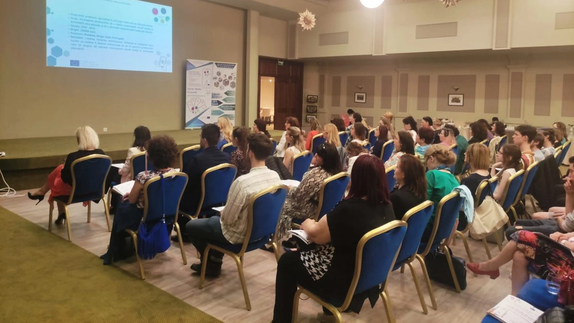 Liceul Teoretic de Informatică „Grigore Moisil” Iași dezbate rolul Social Media în educație