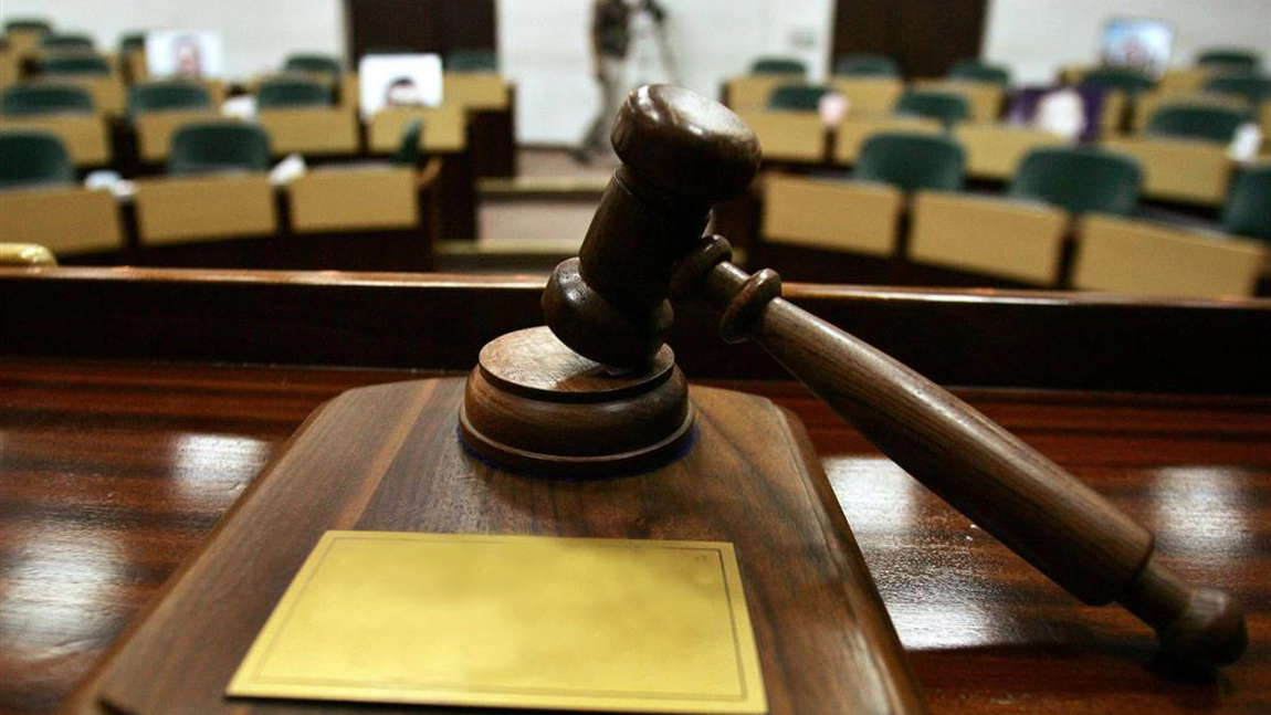 Tribunalul din Marea Britanie a decis: numirea unui bărbat „chel” este considerată hărţuire sexuală