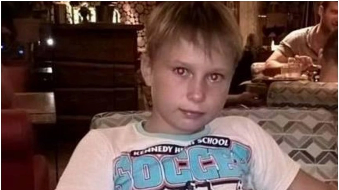 Povestea lui Viacheslav, puştiul ucrainean de 14 ani care a murit încercând să îşi salveze vecinii pensionari