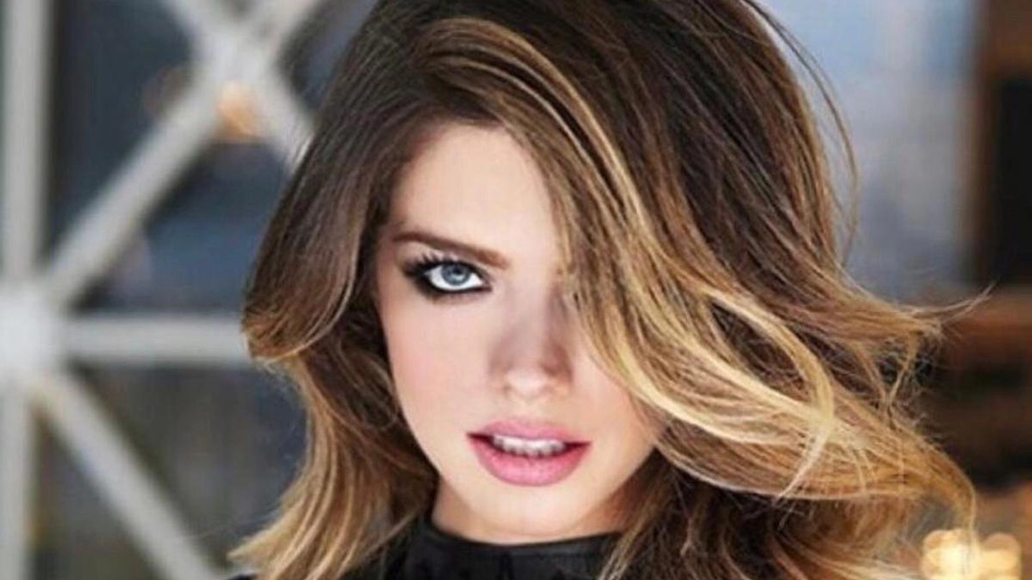 Alexandra Dinu atrage privirile tuturor pe Instagram. Ce spune frumoasa vedetă despre fostul soț, Adrian Mutu