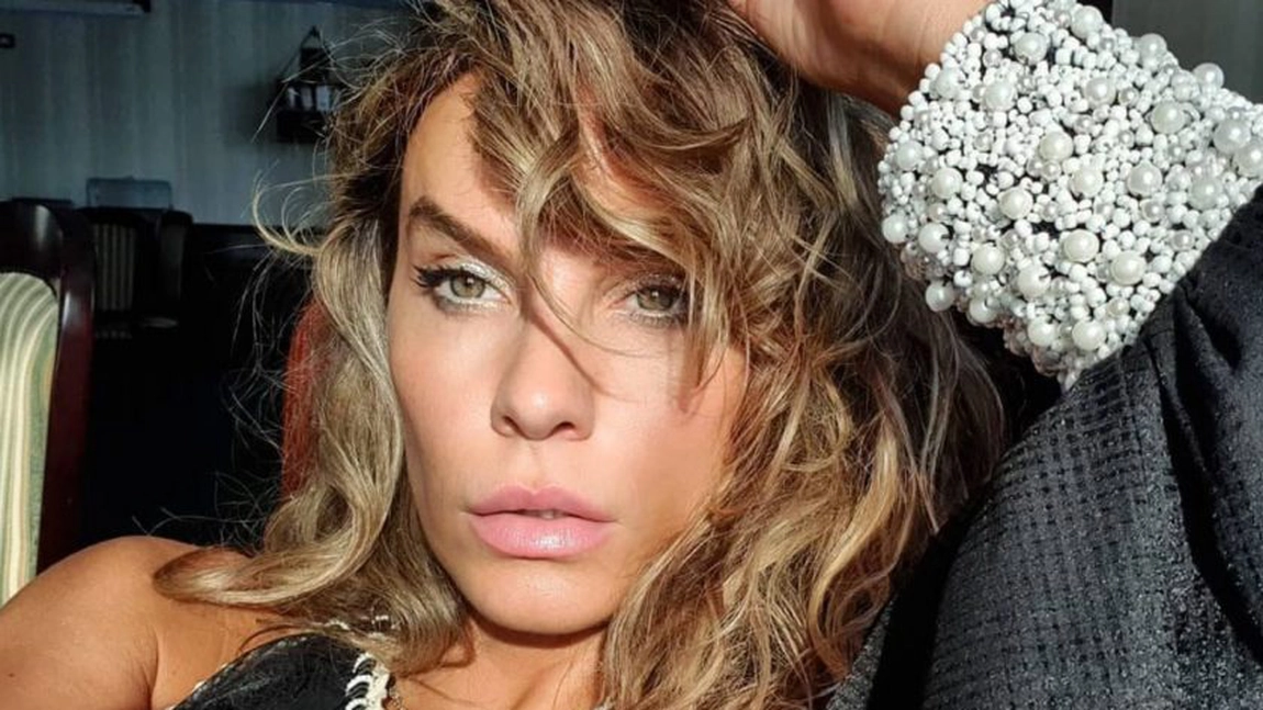 Anna Lesko, o apariție sexy la 43 de ani. Ce spune focoasa vedetă despre tatăl copilului ei