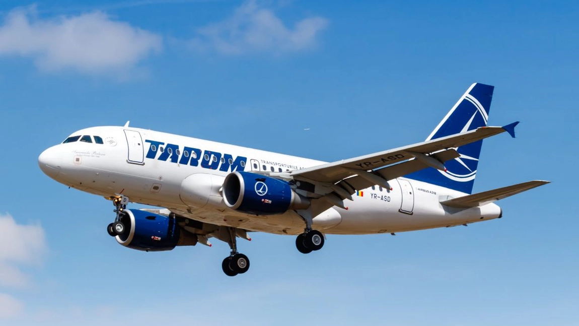 „Avion cu motor, ia-mă și pe mine-n zbor!”, eveniment organizat de Tarom în colaborare cu Aeroportul Internațional Iași de Ziua copilului