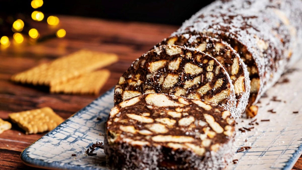 Rețetă de salam de biscuiți de post fără margarină. Cum să prepari un desert delicios