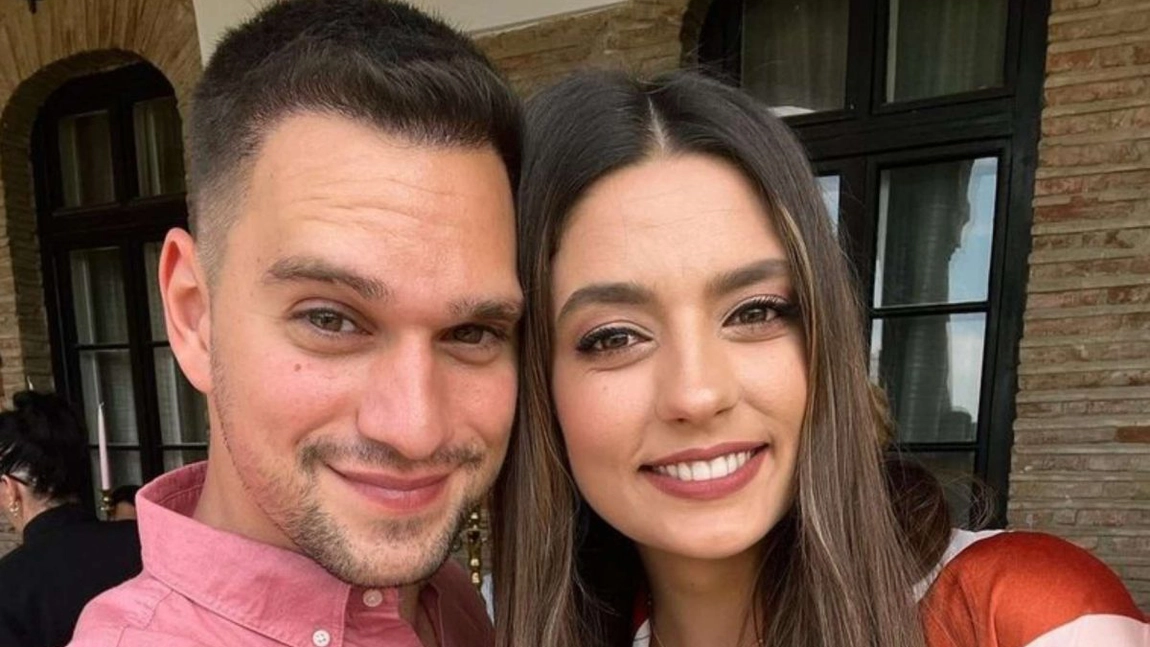 Vlad Gherman s-a logodit cu Oana Moșneagu? Care este adevărul despre inel