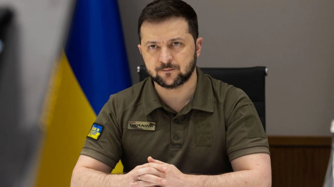 Volodimir Zelenski îl atacă dur pe Henry Kissinger şi cere negocieri urgente cu Rusia