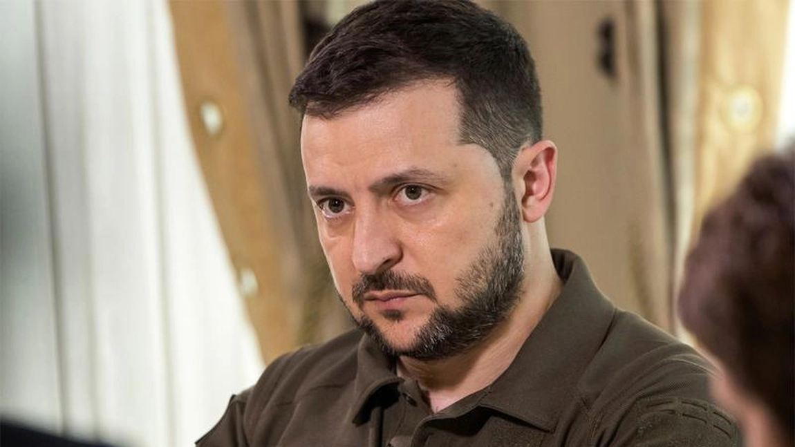 Volodimir Zelenski, vizită-surpriză pe linia frontului: ,,Sunt mândru de apărătorii noştri!