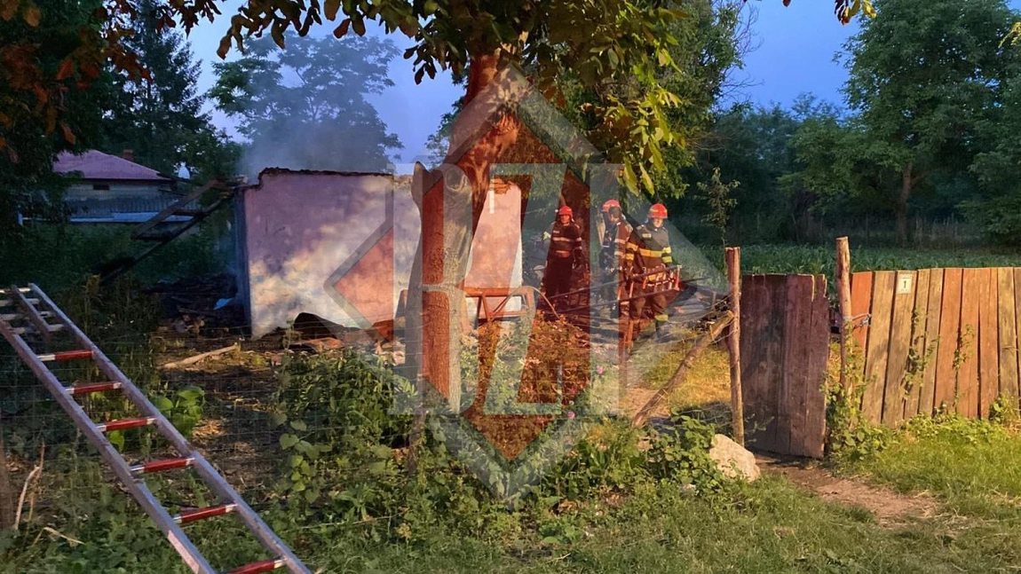 Încă o tragedie la Iaşi! Bunică, mamă și nepoată, moarte dupa ce casa în care locuiau s-a aprins - EXCLUSIV, FOTO, VIDEO, UPDATE