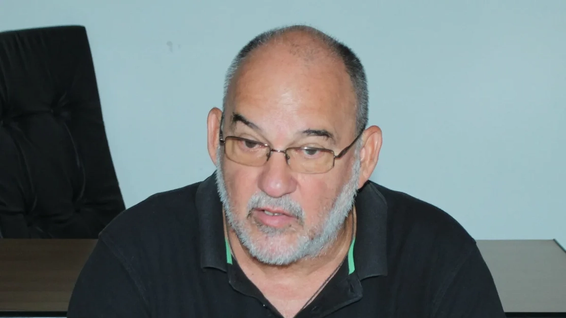 Nemulțumiri la Poşta Română din cauza liderului de sindicat. Un pensionar de 76 ani face legea printre salariați