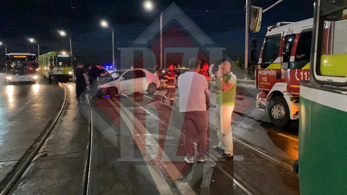 Accident rutier în Alexandru cel Bun. Trei autoturisme au intrat în coliziune - EXCLUSIV, FOTO/VIDEO