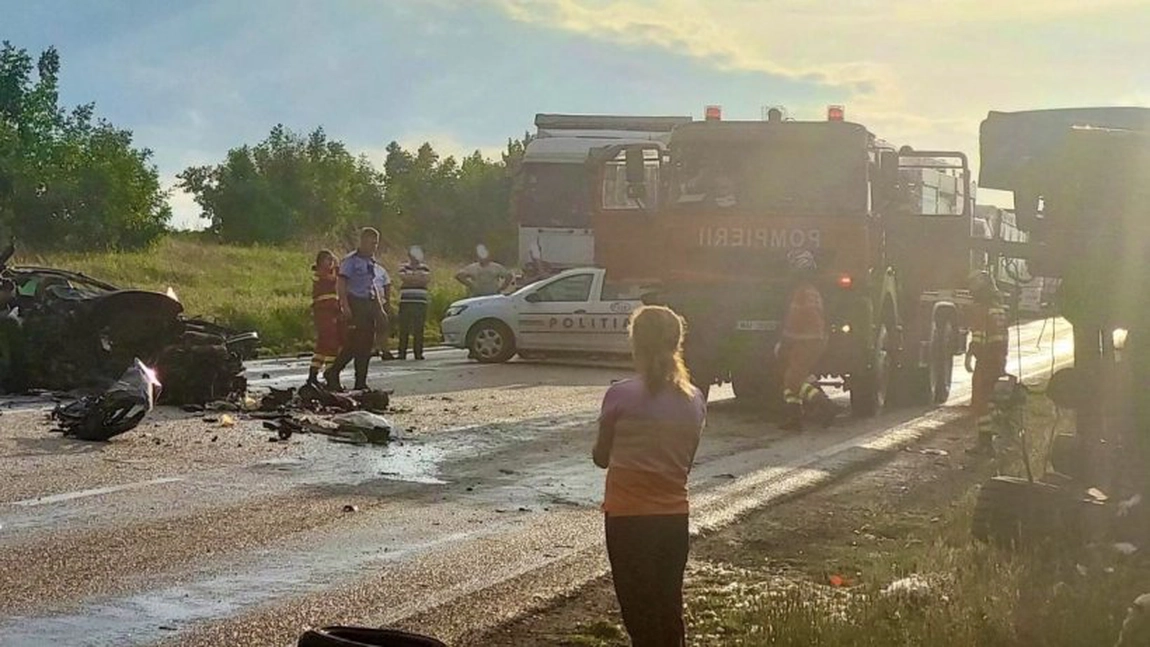 Accident grav în judeţul Constanţa, în zona localităţii Crucea! Doi oameni au murit