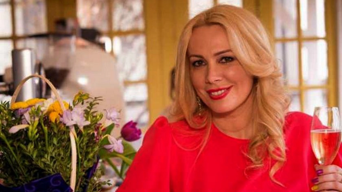 Dana Săvuică a făcut furori pe vremea când a pozat goală. Ce spune vedeta despre aparițiile sale îndrăznețe
