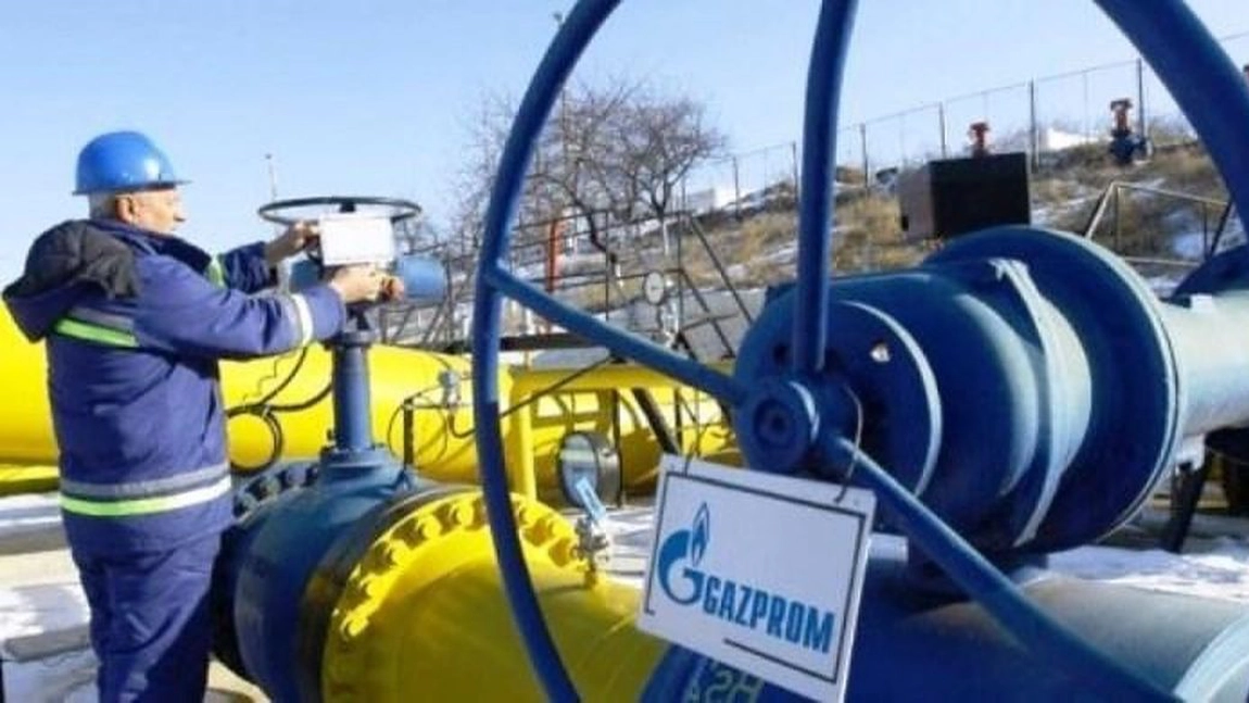 Rusia redirecționează deja o parte din exporturile de petrol, după ce UE a impus sancțiuni. Care sunt noii cumpărători