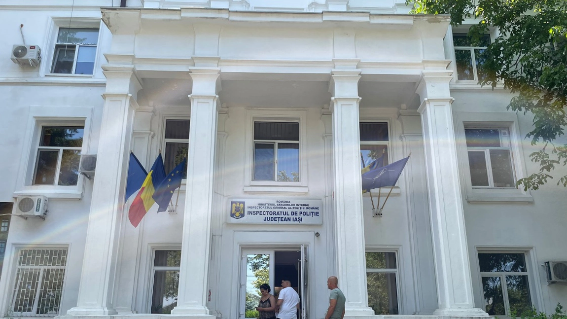 IPJ Iași a scos la concurs aproape 100 de posturi pentru funcțiile de agenți și ofițeri de poliție, din sursă externă! Cine se încadrează