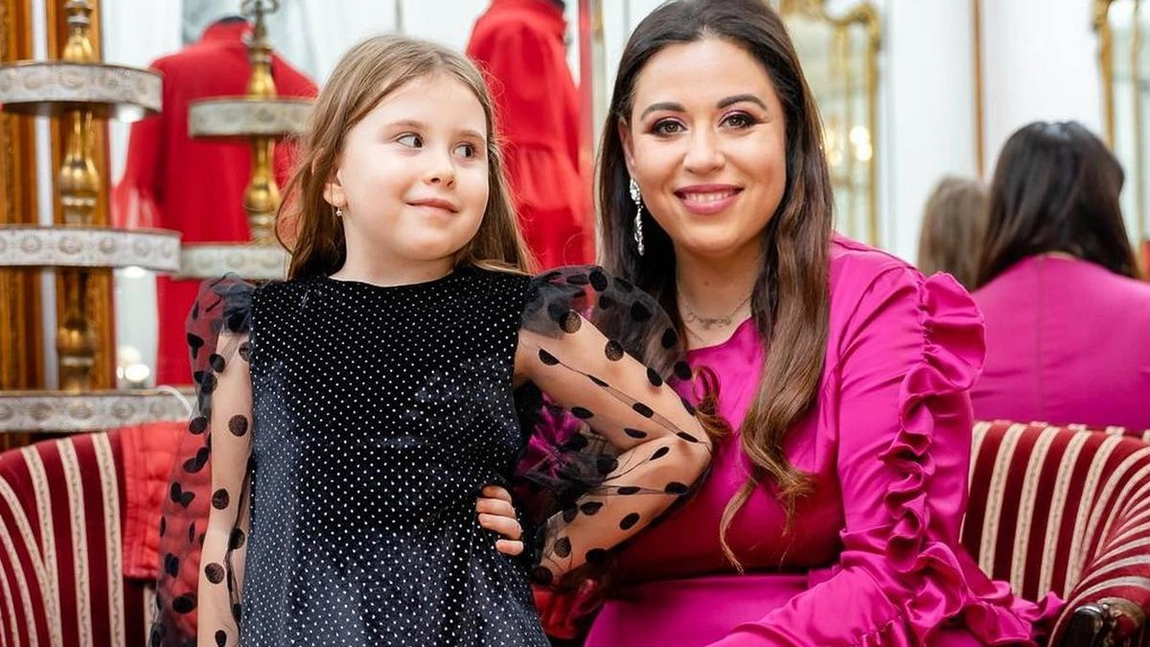 Oana Roman, acuzată că își chinuie fiica după ce a vrut să o învețe bunele maniere! Vedeta a transmis un mesaj dur celor care au criticat-o