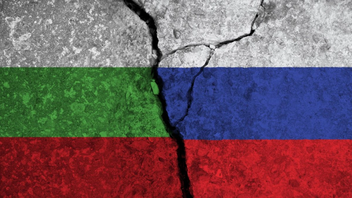 Rusia avertizează că își va închide ambasada de la Sofia dacă Bulgaria nu va revizui decizia de a expulza 70 de diplomaţi ruşi