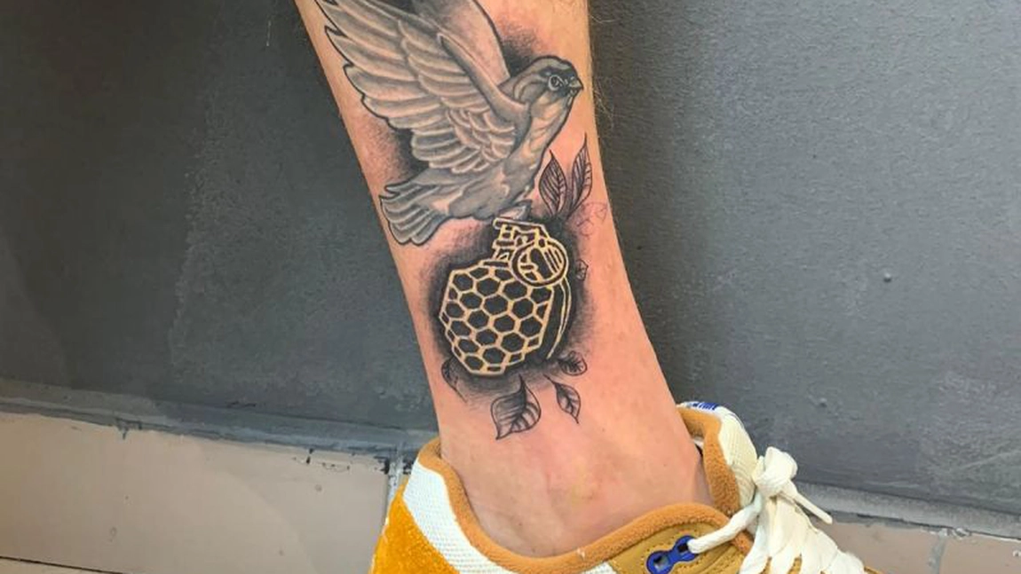 Iata ce trebuie sa stii daca vrei sa optezi pentru tatuaje pe picior!