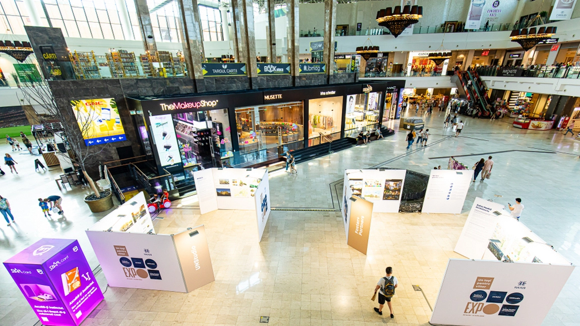 Expoziția de arhitectură „Un Iași pentru viitor”, cu soluțiile propuse de Foster+Partners, MVRDV, UNStudio și Zaha Hadid Architects, poate fi vizionată în Atriumul Palas