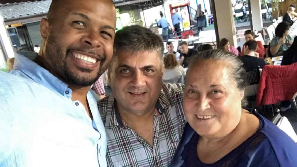 Cabral a trecut prin clipe de groază după ce mama lui l-a pus să sune la Ambulanță. Ce s-a întâmplat cu doamna Argentina