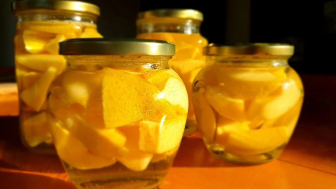 Compot de gutui pentru iarnă fără conservați și coloranți. Desert delicios și rapid