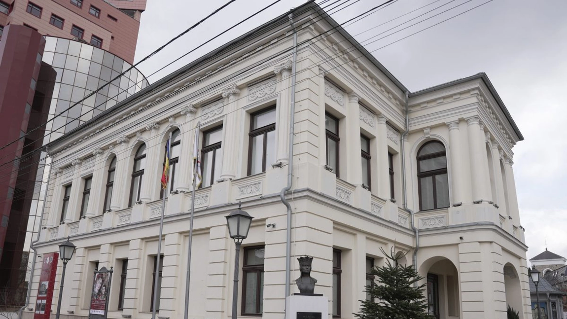 Vernisaj găzduit de Muzeul Municipal „Regina Maria” din Iași