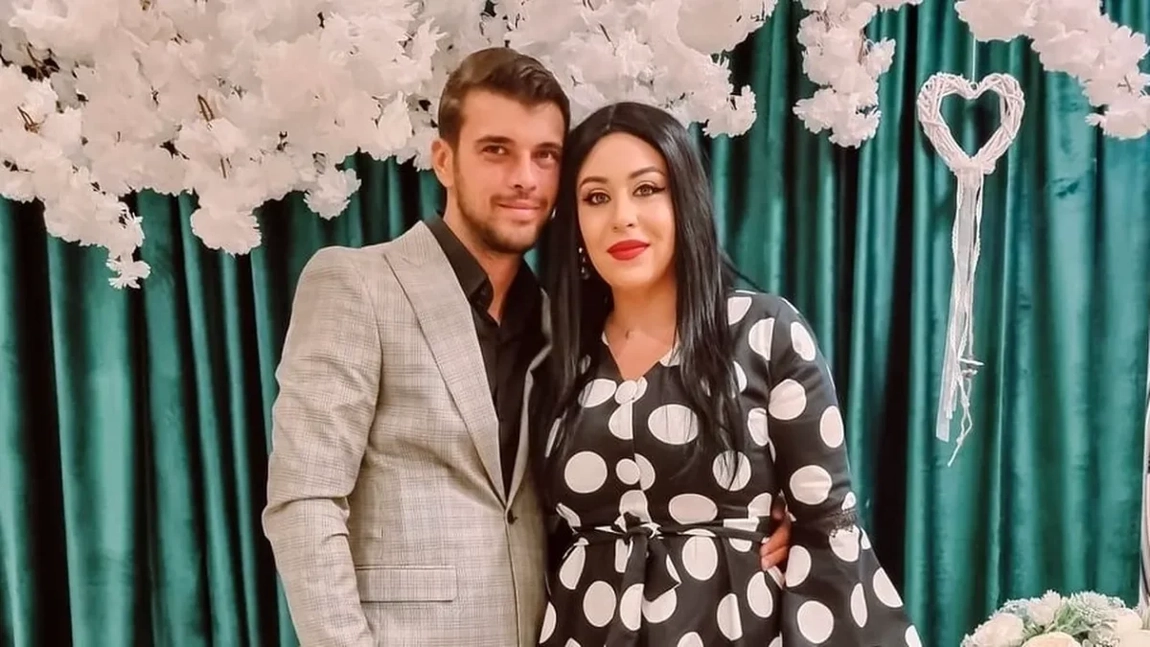 Oana Roman a fost la mare cu alt bărbat. Ce reacție a avut Marius Elisei