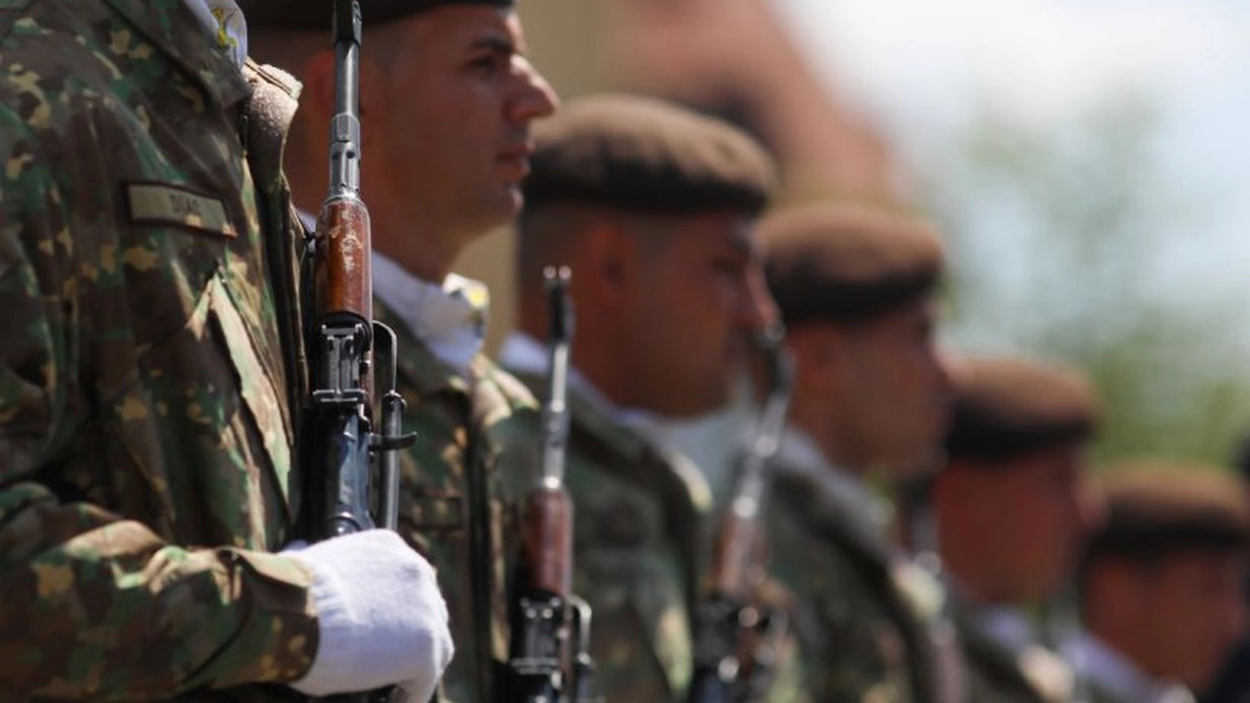 Proiect de lege pentru românii din străinătate: În caz de război, vor avea 15 zile să se întoarcă în țară