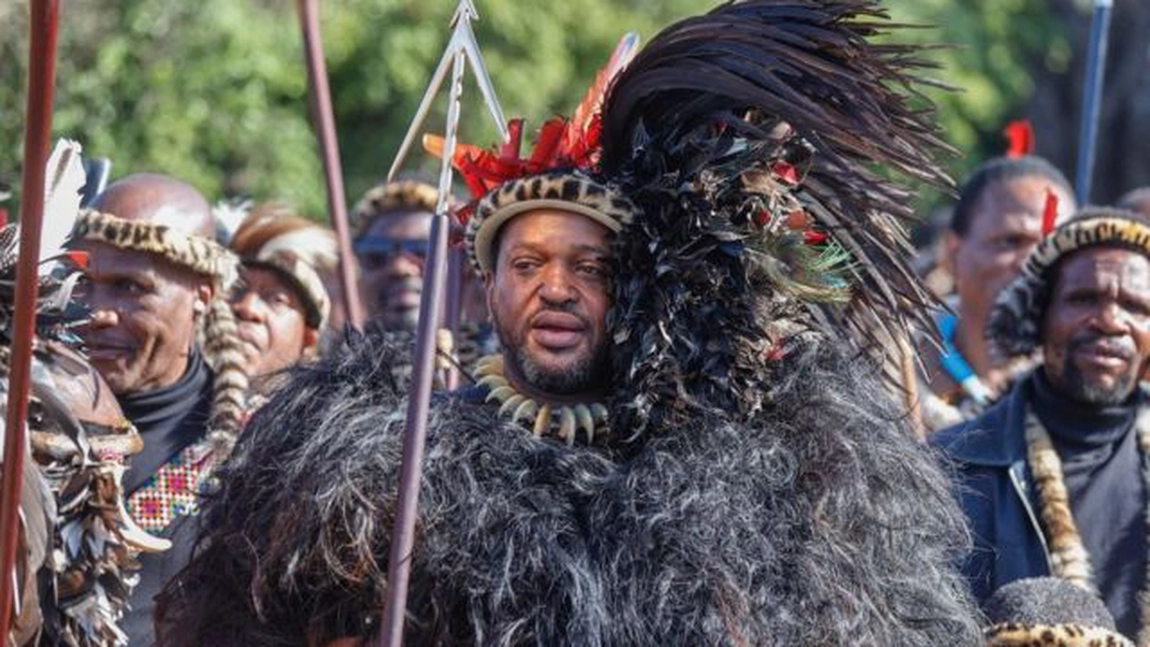 Regele Zulu Misuzulu ka Zwelithini a fost încoronat în Africa de Sud - FOTO, VIDEO
