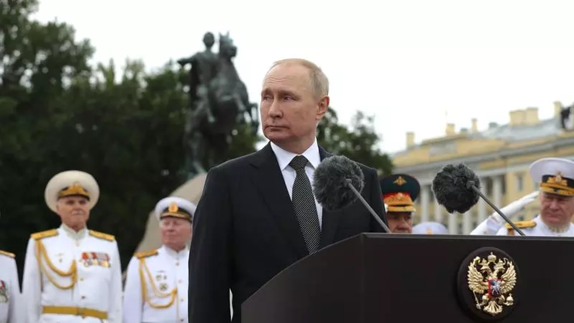 Titlul onorific de „Mamă eroină”, decret semnat de preşedintele Rusiei, Vladimir Putin