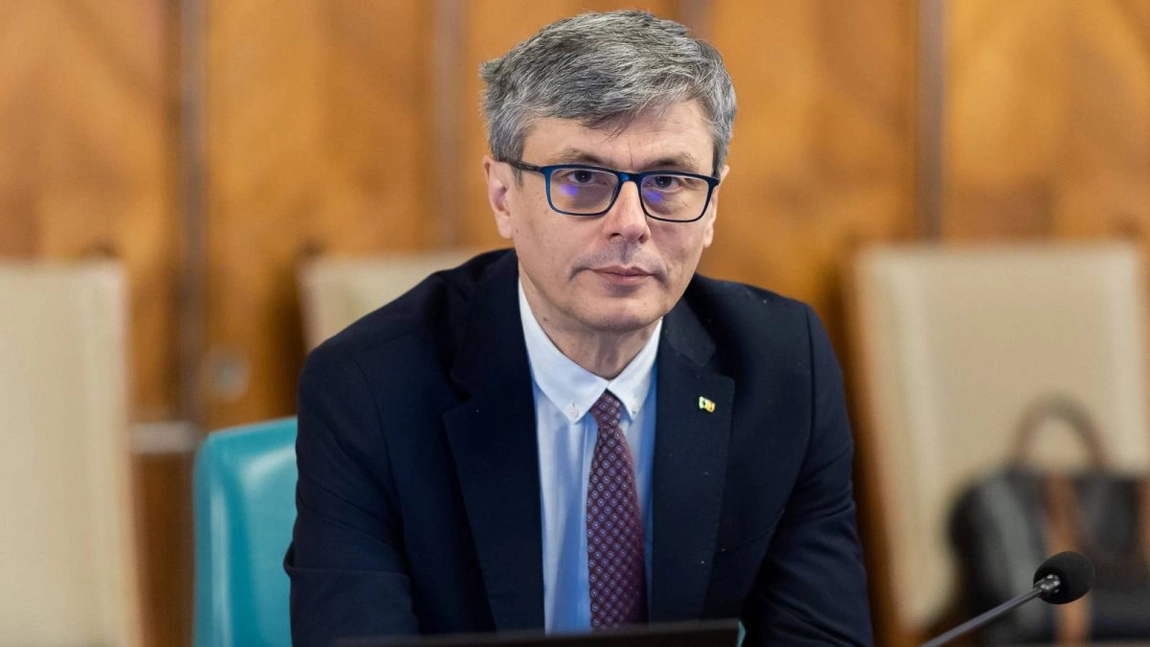 Un nou nume pe lista remanierilor. Virgil Popescu, Ministrul Energiei, va fi schimbat din funcţie