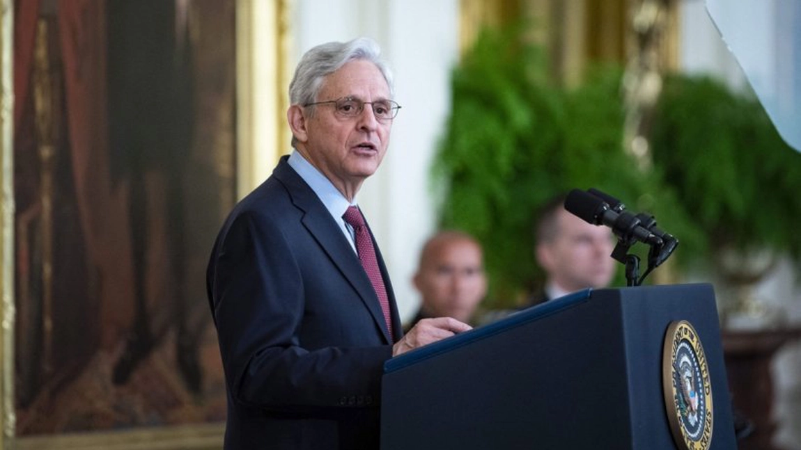 Prima declaraţie a procurorului general SUA după percheziţiile de pe domeniul lui Donald Trump. S-a cerut desecretizarea mandatului