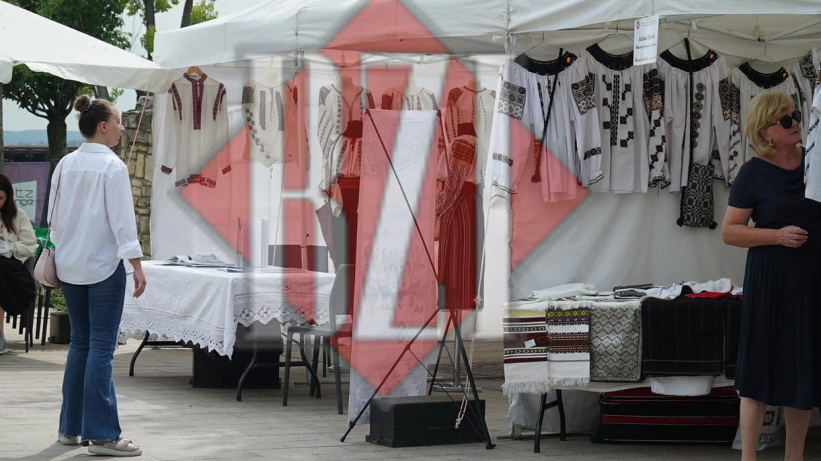 Eveniment tradițional, special, la Palas Iași. Este evidențiat un port popular unic - GALERIE FOTO