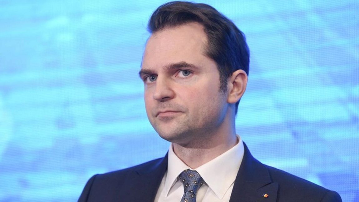 Sebastian Burduja este ministru interimar la Educaţie, după ce Sorin Cîmpeanu şi-a dat demisia