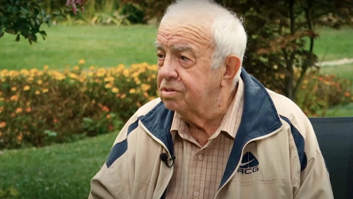 Ce avere are Alexandru Arșinel. Are o carieră de peste 60 de ani în teatru și televiziune