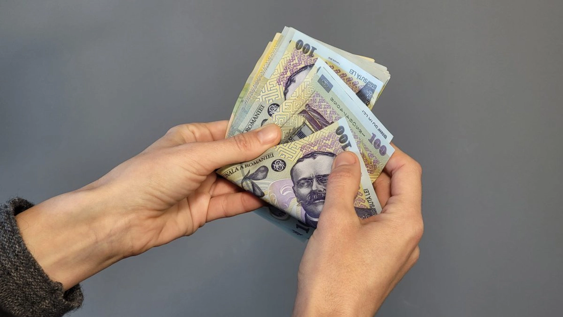 Se dau 500 de lei pentru încălzire. Ce trebuie să faci pentru a primi ajutor de încălzire în iarna 2022-2023