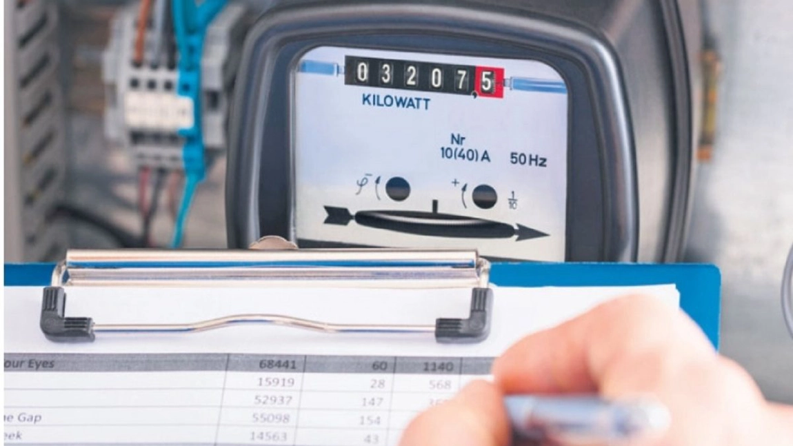Familiile cu cel puțin 3 copii vor beneficia de plafonarea prețului la energie electrică indiferent de consum