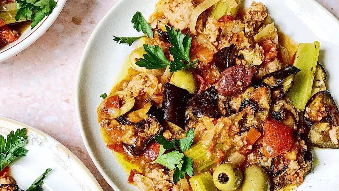 Două feluri de mâncare fără carne. Rețete inedite cu legume, ideale de încercat când ții post