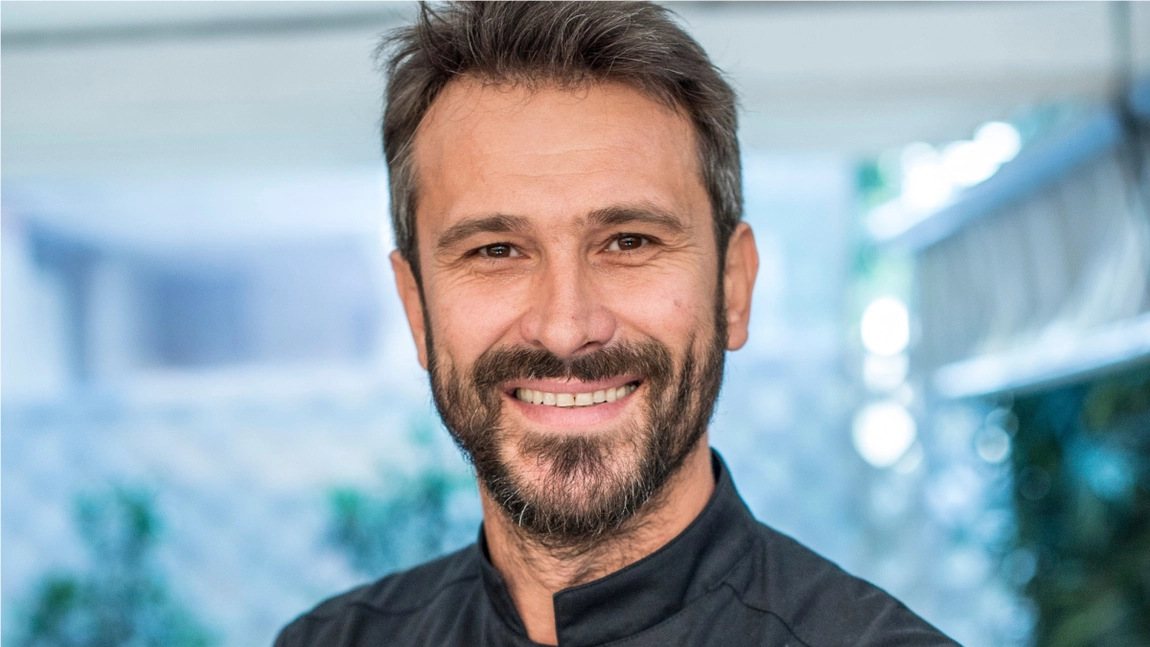 Ce vârstă are Nicolai Tand? Bucătarul s-a căsătorit religios după 10 ani