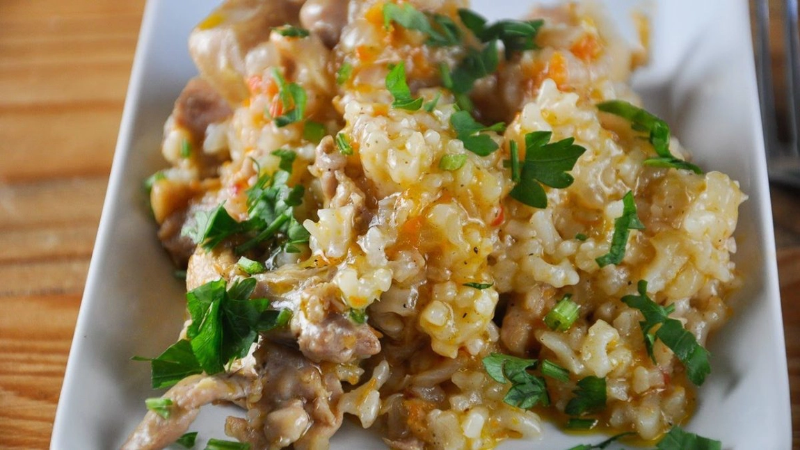 Pilaf de orez, rețetă tradițională ca la mama acasă. Un preparat simplu și rapid
