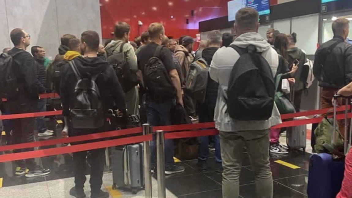 Polonia anunță că nu va adăposti ruşi care fug de mobilizare: „Nu vom permite unui grup de ruşi să intre în Polonia