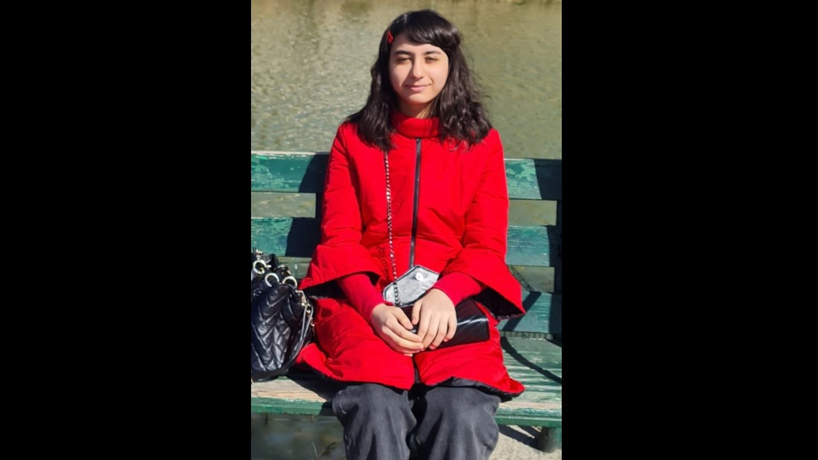 Ați văzut-o? O minoră de 13 ani a plecat de acasă și nu a mai revenit la domiciliu. Poliția cere ajutorul oamenilor