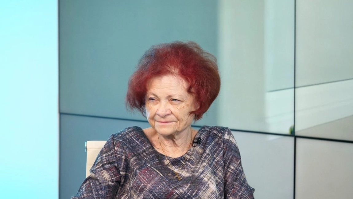 Ce generează osteoporoza? Prof. dr. Rodica Chiriac, medic specialist reumatolog, răspunde: „Nu mâncăm cât calciu trebuie din alimentație” - VIDEO
