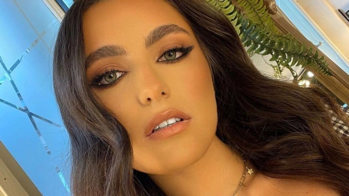 Alexia Eram se bucură de succes la vârsta de 22 de ani. Ce sume impresionante câștigă fiica Andreei Esca