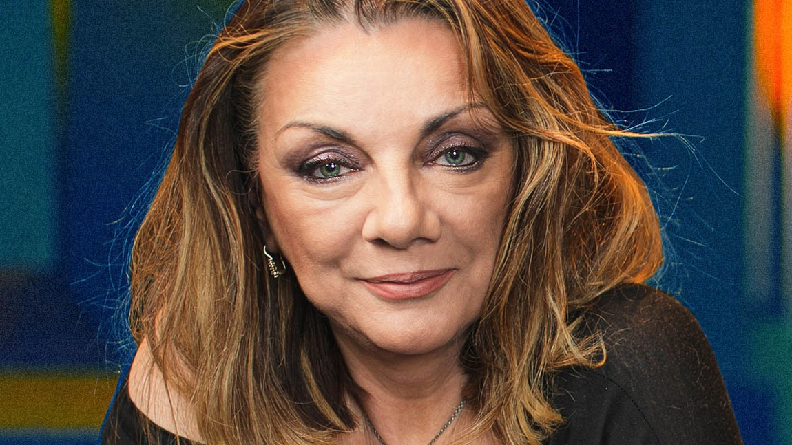 Carmen Tănase a defilat pe podium la vârsta de 61 de ani. ,,Nu știu de ce mă bag eu în toate chestiile astea…”