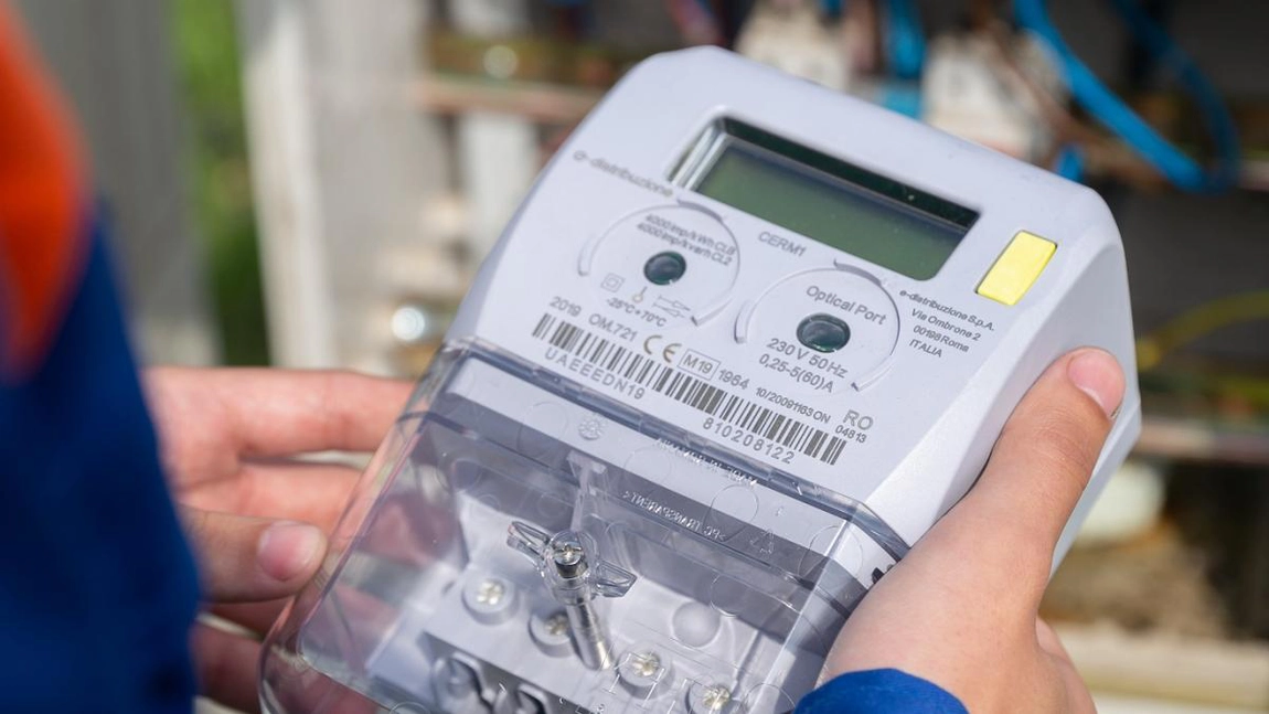 Acțiune de control la toți cei șase mari furnizori de energie. Vicepreședintele ANRE: „Au venit peste 32 de mii de reclamații, de petiții