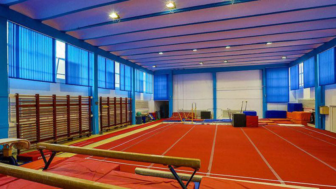 Gimnastele române nu au purtat blugi și s-au antrenat în frig. Scandal la Federația Română