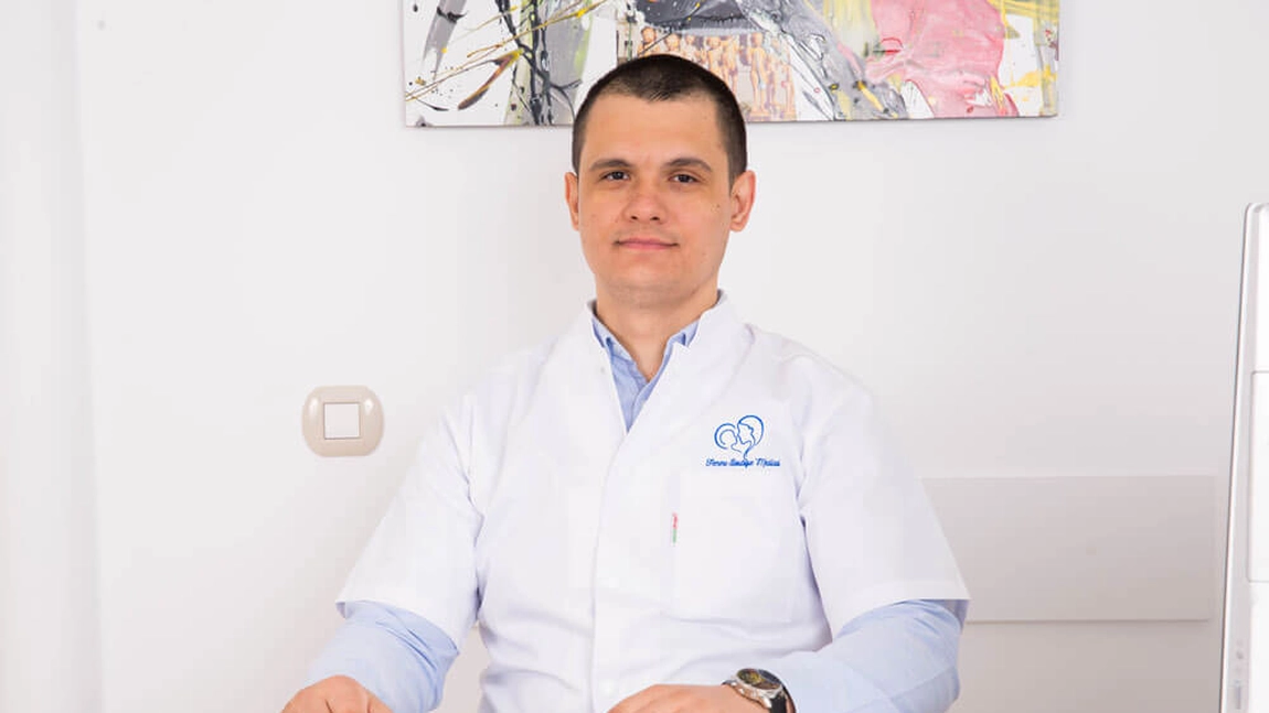 Un medic din Capitală, acuzat că lasă copiii născuţi prematur să moară. Dr. Florian Robe este audiat la Parchetul Tribunalului Bucureşti